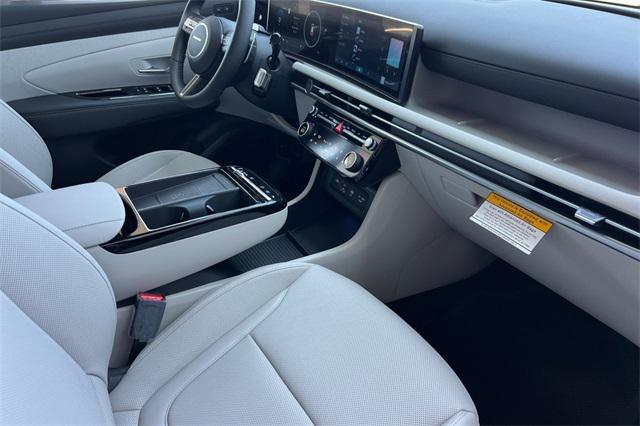 new 2025 Hyundai TUCSON Hybrid car, priced at $40,810