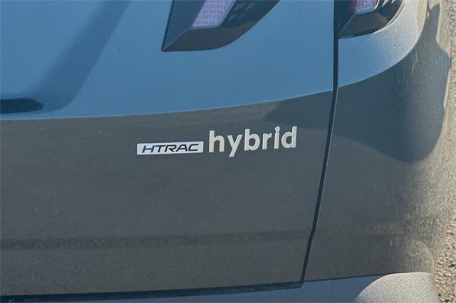 new 2025 Hyundai Tucson Hybrid car, priced at $37,404