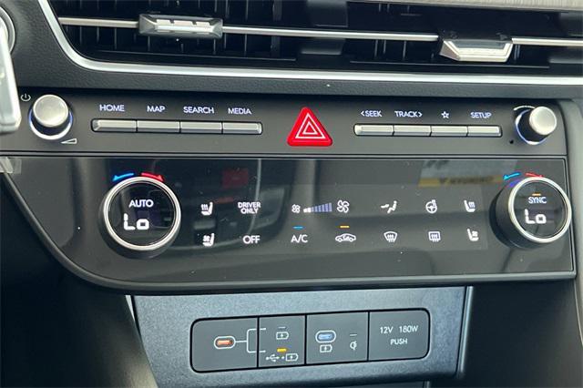 new 2025 Hyundai Sonata Hybrid car, priced at $34,060