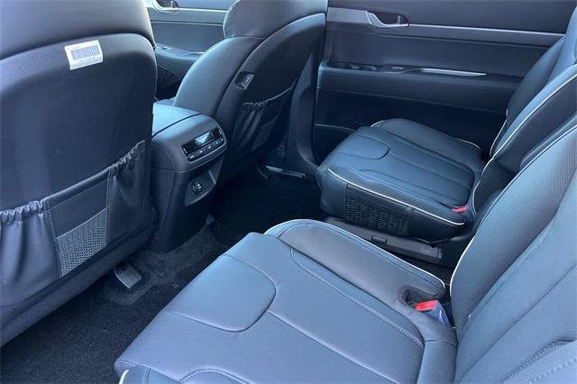 new 2025 Hyundai Palisade car, priced at $42,805
