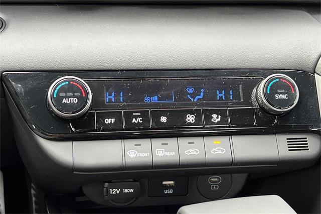 new 2025 Hyundai Elantra car, priced at $22,675
