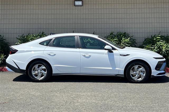 new 2025 Hyundai Sonata car, priced at $25,221
