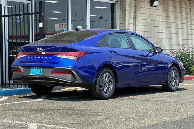 new 2024 Hyundai Elantra car, priced at $21,216