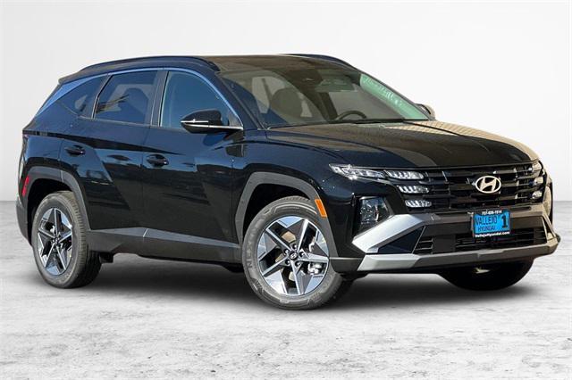 new 2025 Hyundai TUCSON Hybrid car, priced at $35,820