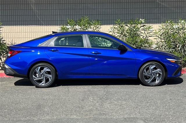 new 2025 Hyundai Elantra car, priced at $22,935