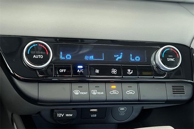 new 2025 Hyundai ELANTRA HEV car, priced at $22,680