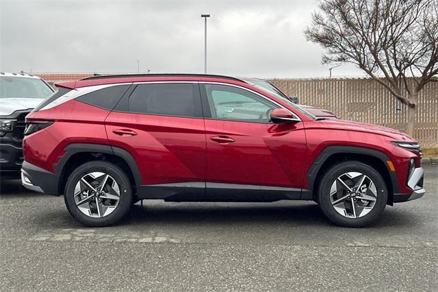 new 2025 Hyundai Tucson car, priced at $33,400