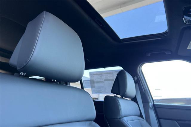 new 2025 Hyundai SANTA FE HEV car, priced at $44,215