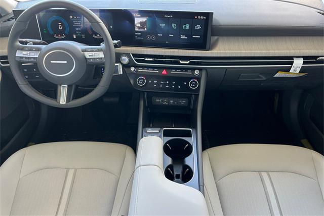 new 2025 Hyundai Sonata Hybrid car, priced at $28,210