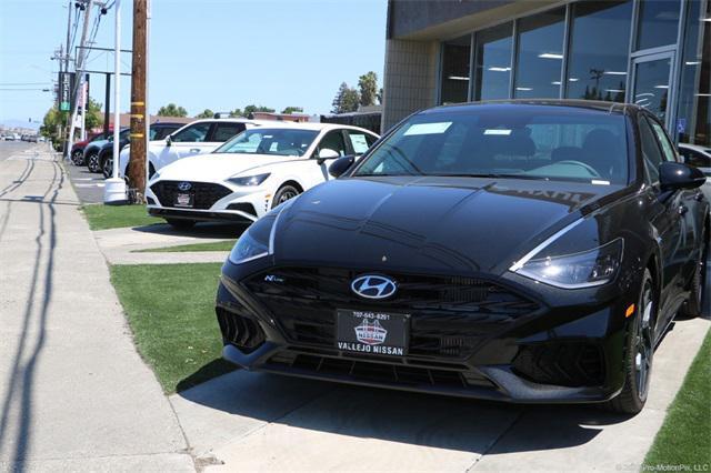 used 2023 Hyundai Santa Fe car, priced at $39,990