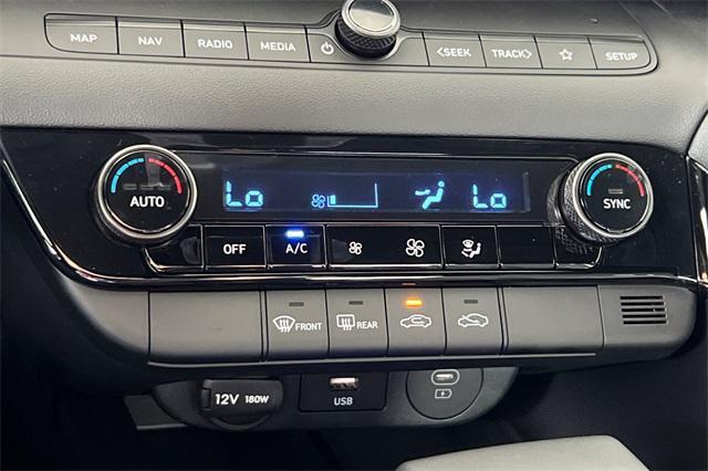 new 2025 Hyundai Elantra car, priced at $24,665