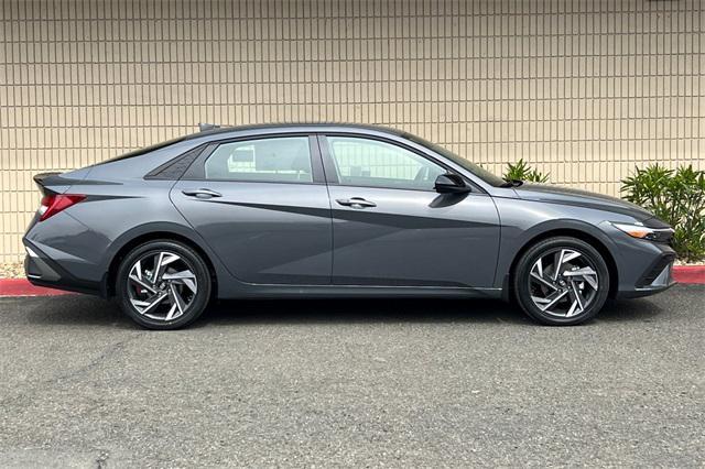 new 2025 Hyundai Elantra car, priced at $24,665