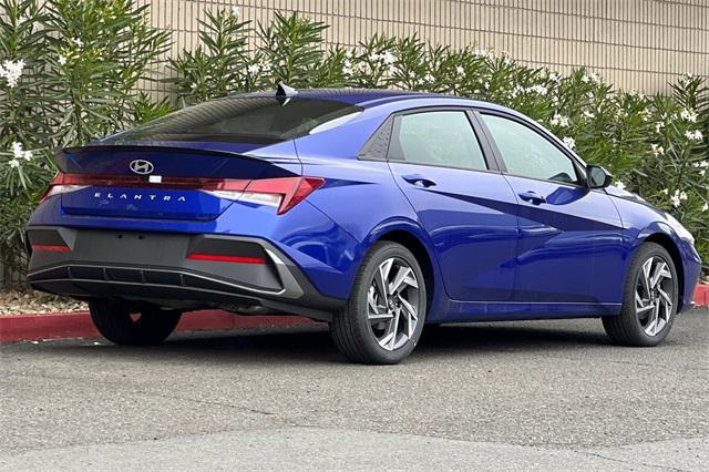 new 2025 Hyundai Elantra car, priced at $22,815