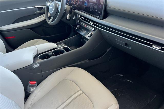new 2025 Hyundai Sonata car, priced at $25,850