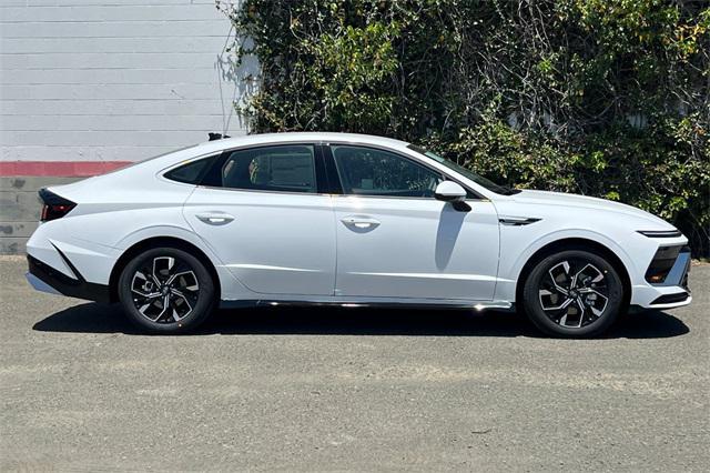 new 2025 Hyundai Sonata car, priced at $27,791