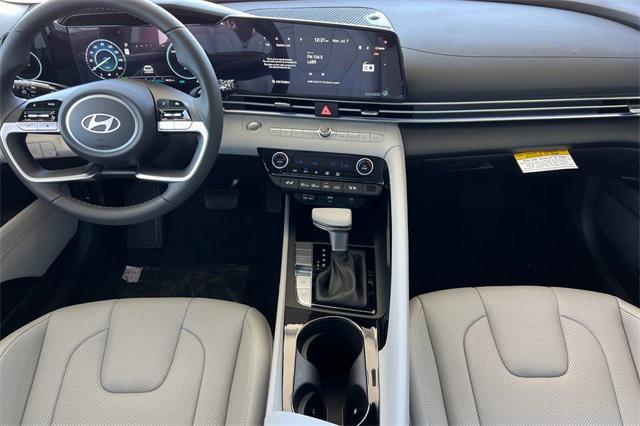 new 2025 Hyundai Elantra car, priced at $26,850