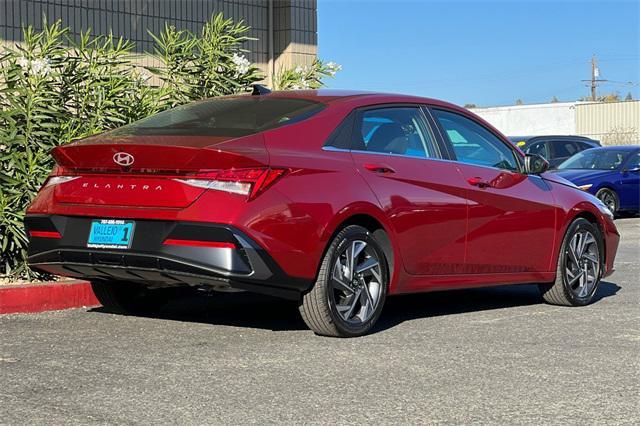 new 2025 Hyundai Elantra car, priced at $26,097