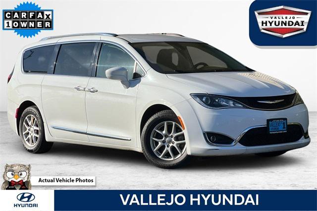 used 2020 Chrysler Pacifica car, priced at $19,990