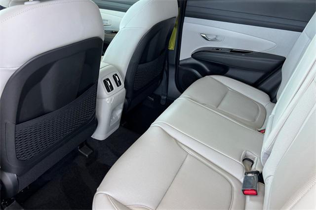 new 2025 Hyundai TUCSON Hybrid car, priced at $40,835