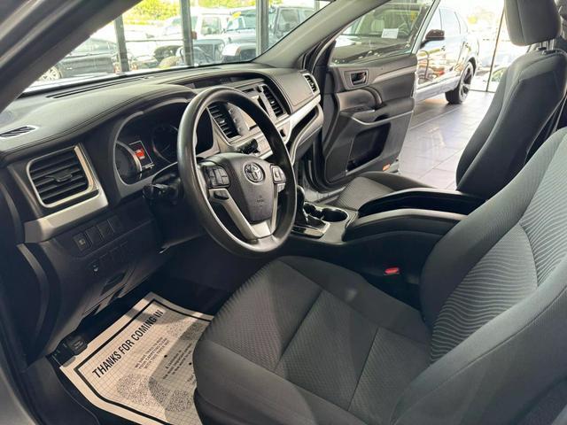 used 2019 Toyota Highlander car, priced at $22,995