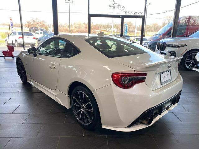 used 2018 Toyota 86 car, priced at $22,995