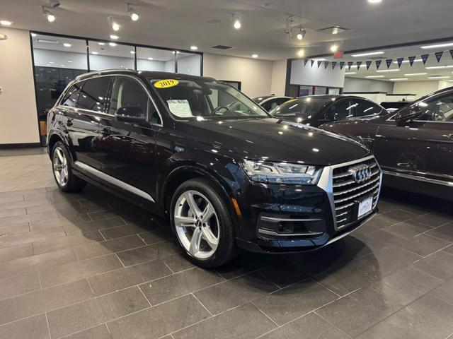 used 2019 Audi Q7 car, priced at $29,995