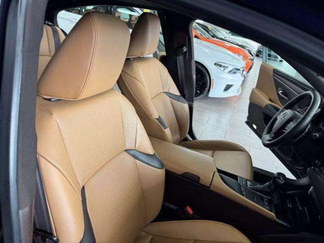 used 2020 Lexus ES 350 car, priced at $29,995