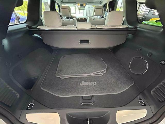used 2020 Jeep Grand Cherokee car, priced at $42,995
