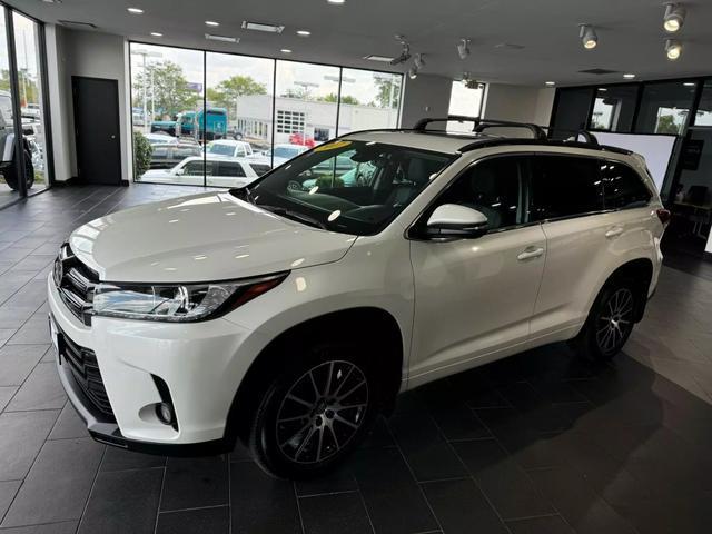 used 2017 Toyota Highlander car, priced at $23,995