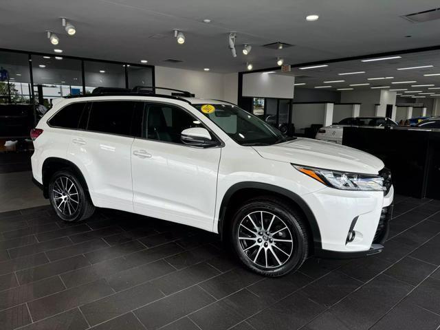 used 2017 Toyota Highlander car, priced at $23,995