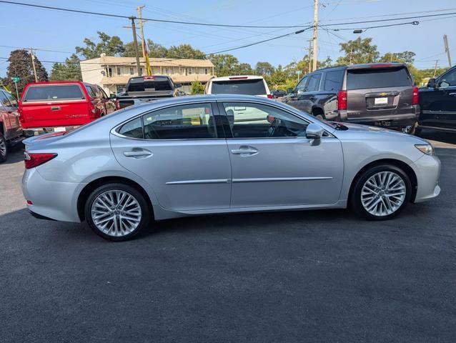 used 2013 Lexus ES 350 car, priced at $14,995