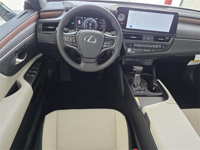 new 2025 Lexus ES 300h car, priced at $51,490