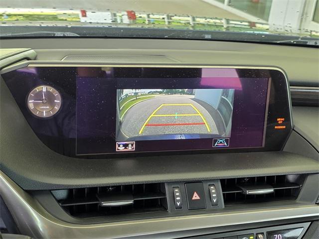 used 2020 Lexus ES 350 car, priced at $31,035