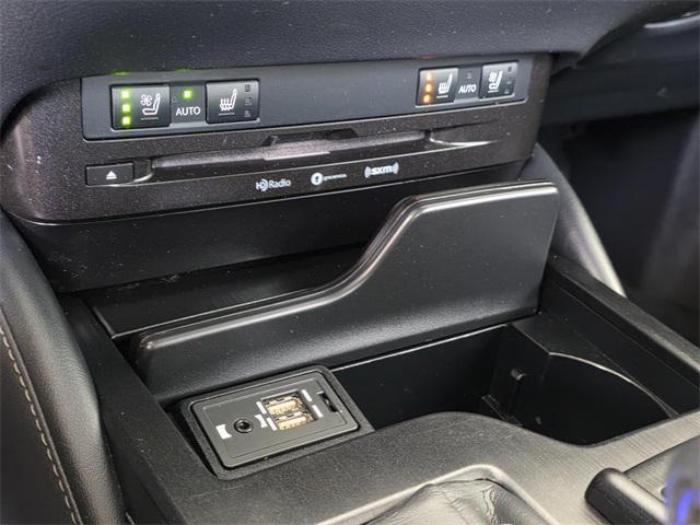 used 2020 Lexus ES 350 car, priced at $31,035