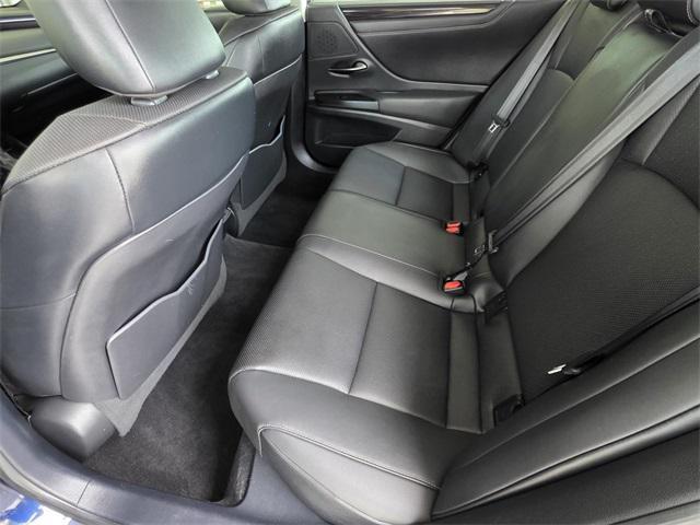 used 2020 Lexus ES 350 car, priced at $31,035