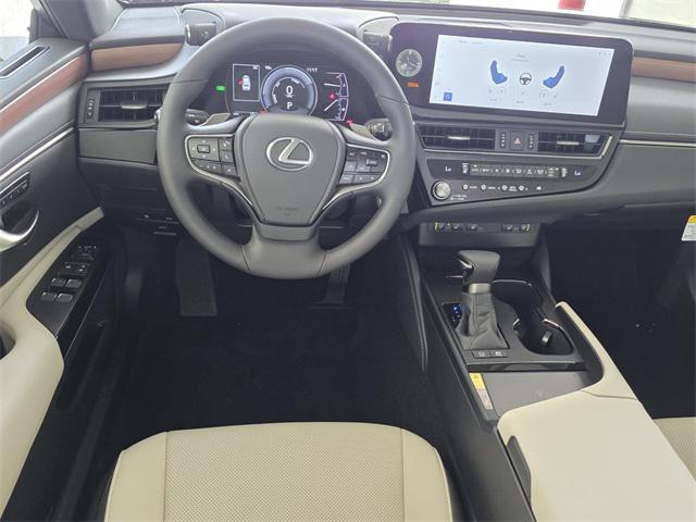 new 2025 Lexus ES 300h car, priced at $50,990
