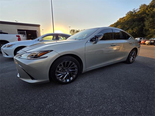 used 2024 Lexus ES 350 car, priced at $49,990