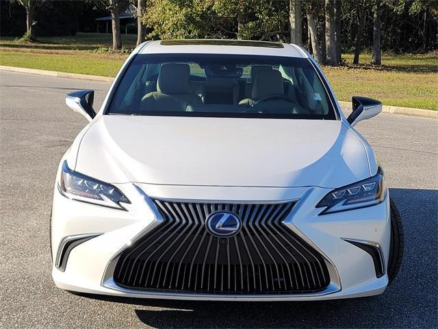 used 2021 Lexus ES 300h car, priced at $35,991