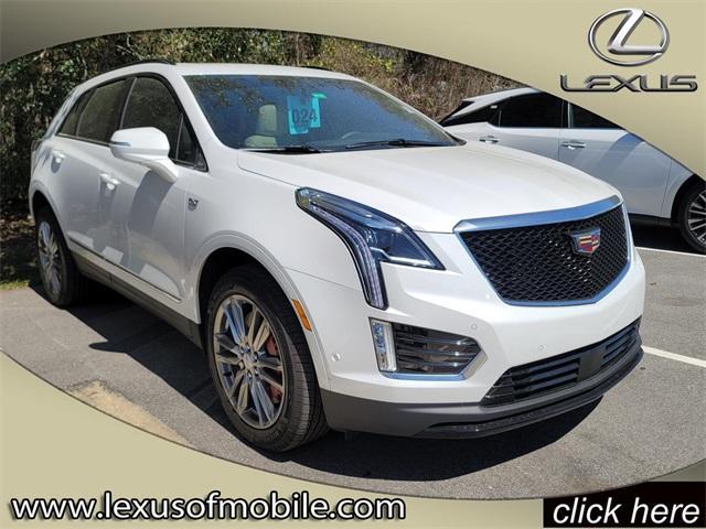 used 2025 Cadillac XT5 car, priced at $56,995