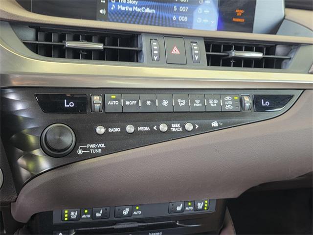 used 2020 Lexus ES 300h car, priced at $40,400