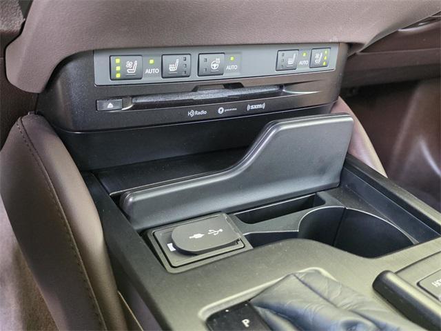used 2020 Lexus ES 300h car, priced at $40,400