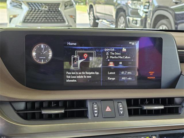 used 2020 Lexus ES 300h car, priced at $40,400