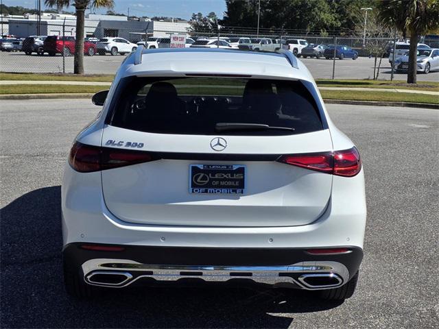 used 2023 Mercedes-Benz GLC 300 car, priced at $39,997