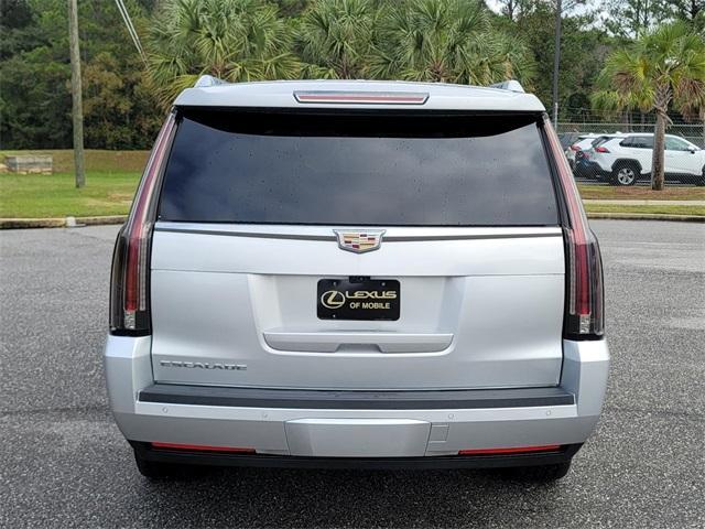 used 2020 Cadillac Escalade ESV car, priced at $44,991