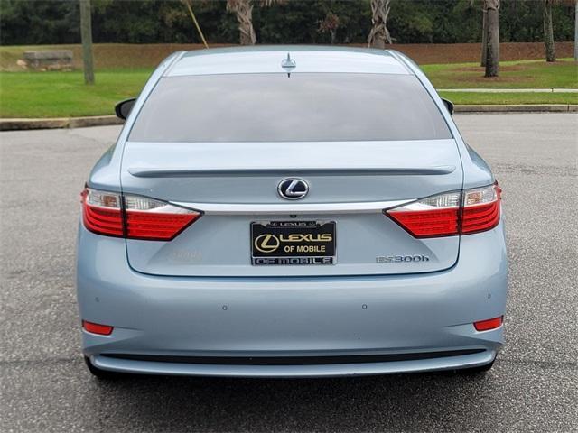 used 2014 Lexus ES 300h car, priced at $18,991