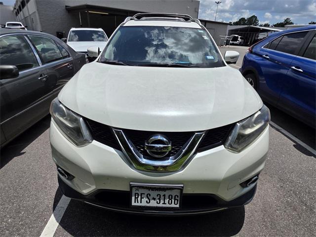 used 2015 Nissan Rogue car, priced at $14,975