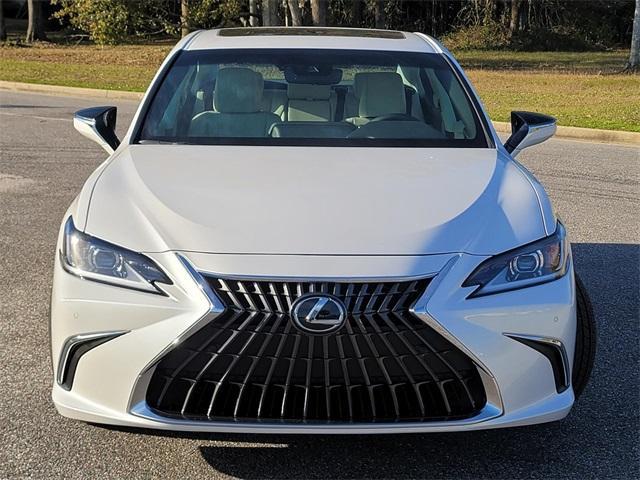 new 2025 Lexus ES 350 car