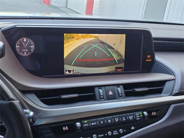 used 2019 Lexus ES 350 car, priced at $24,543