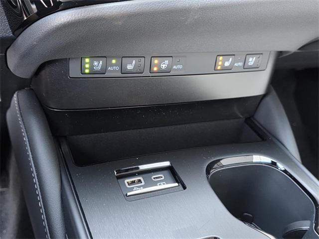 new 2025 Lexus ES 350 car, priced at $47,990