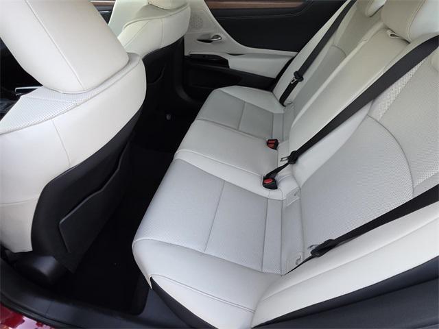 new 2025 Lexus ES 350 car, priced at $47,990